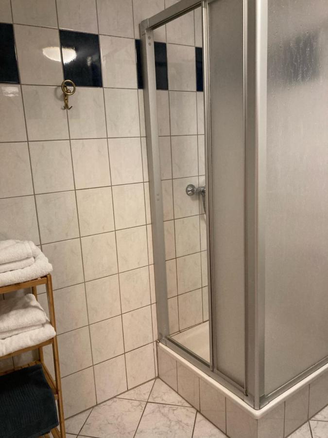 Mikroapartments Klarenthal Saarbrucken Bagian luar foto